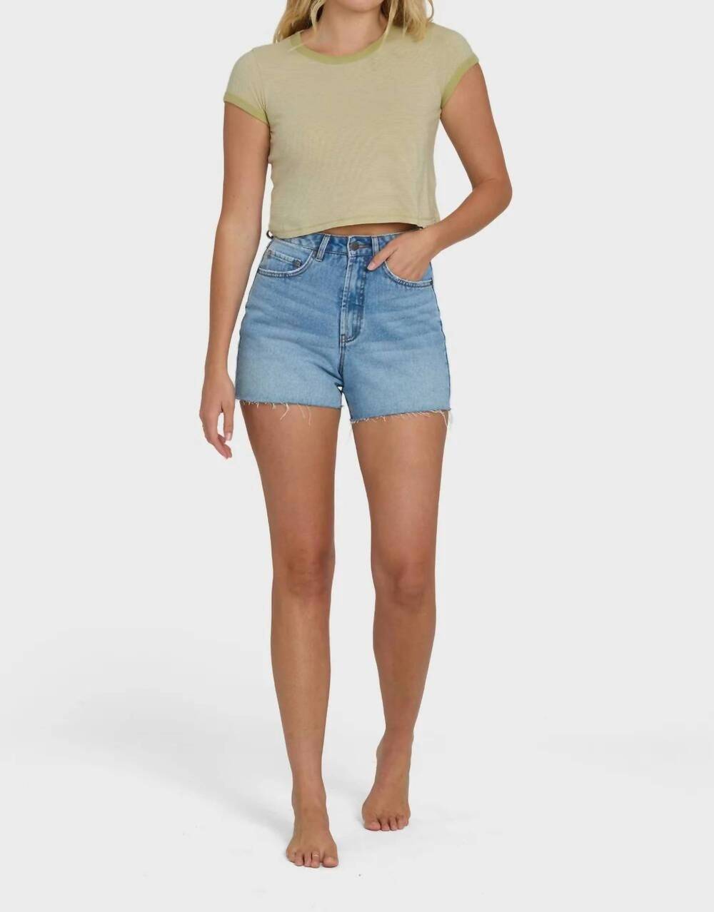 NEW BILLABONG daily fitted cropped tee in cactus